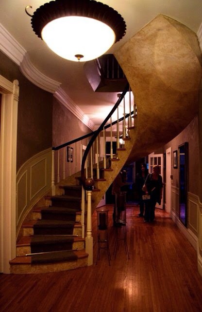 Frye-Basom House stairway